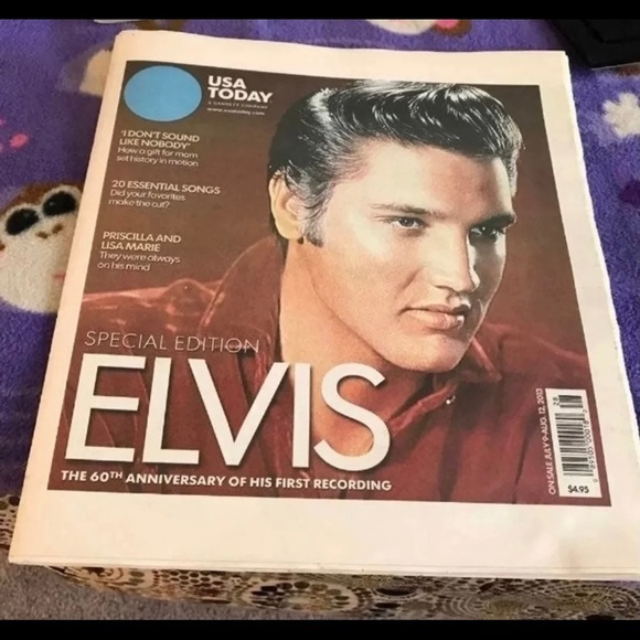 Elvis Presley Magazines Lot - Picture 2 of 6